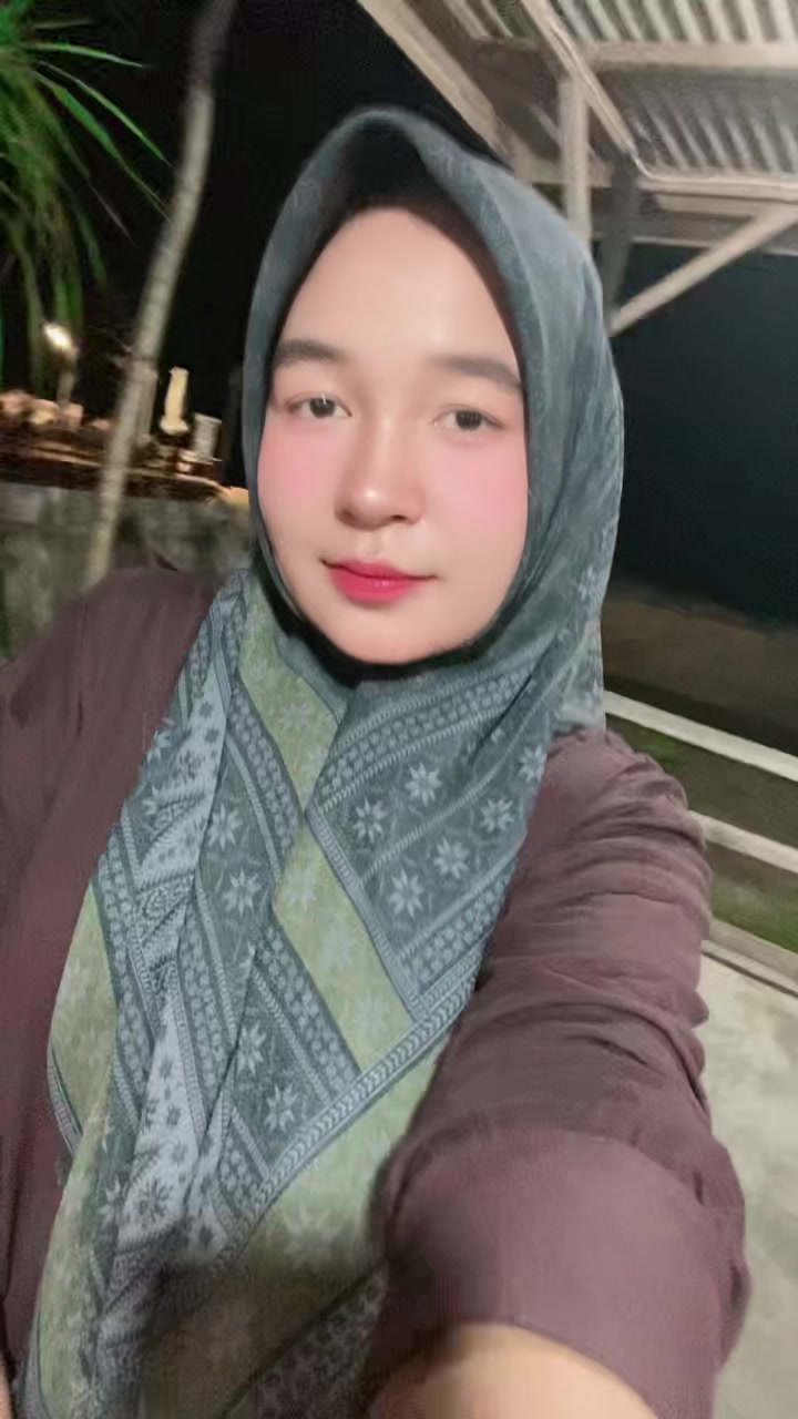 @Emy Mijar