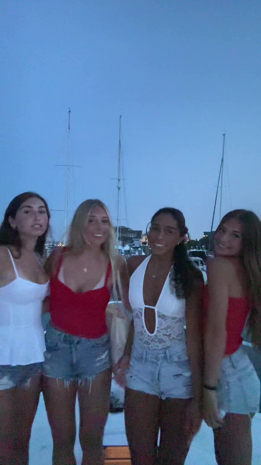 @sloane.daviss