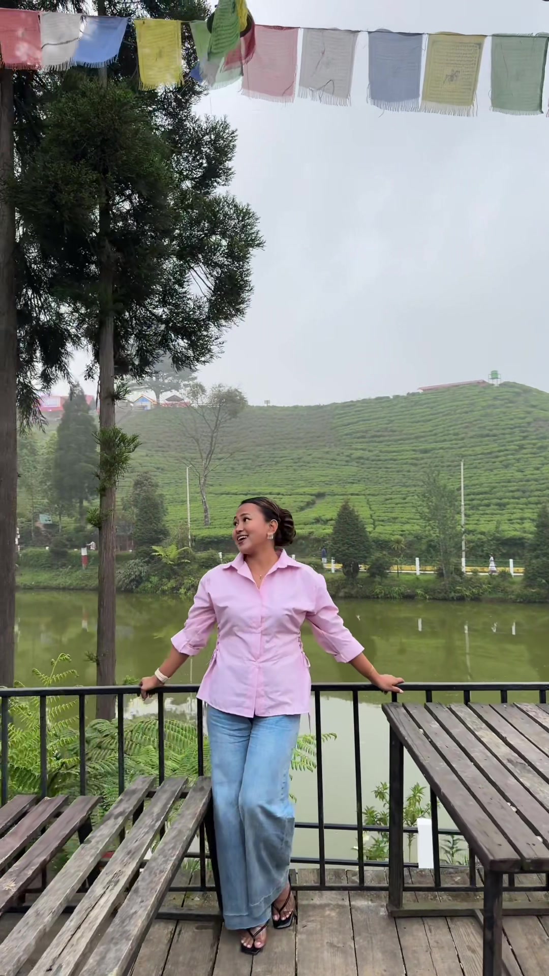 @Aruna limbu(deuja)🙏❤️