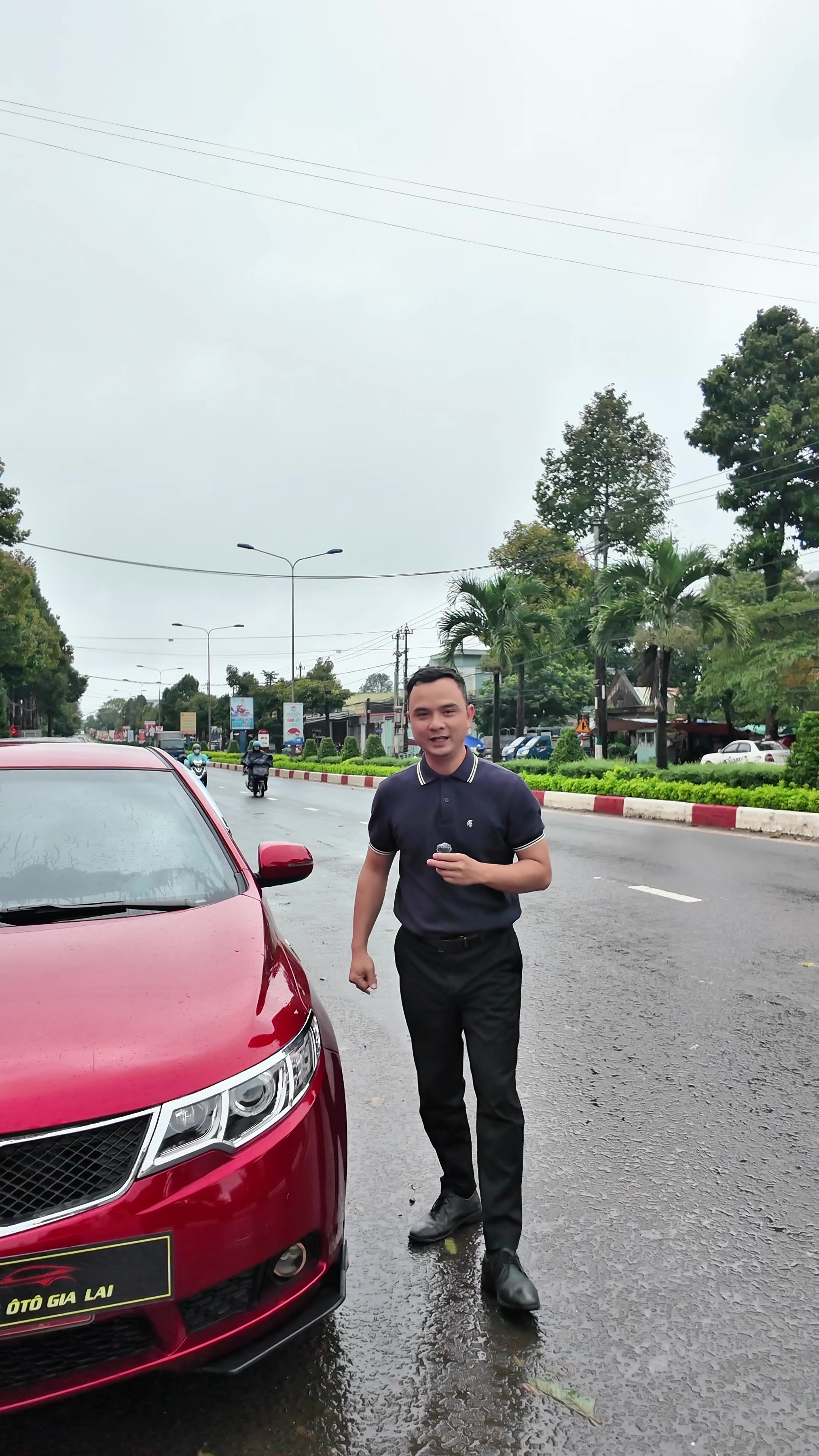 @CƯỜNG SIÊU THỊ ÔTÔ GIALAI