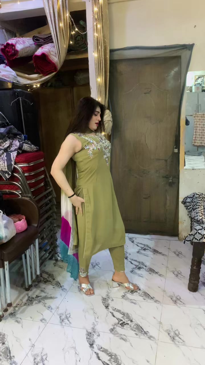 @Only🥵Madihaa