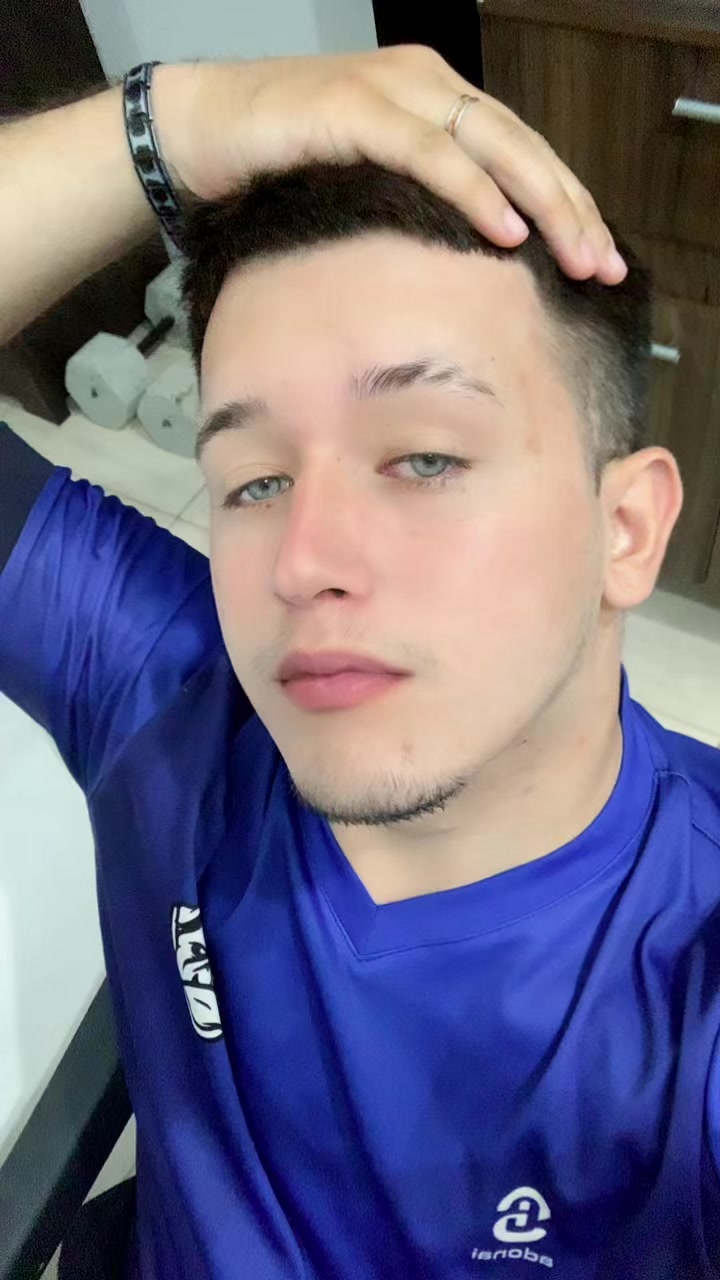 @𝓓𝓐𝓥𝓘𝓓🇵🇾