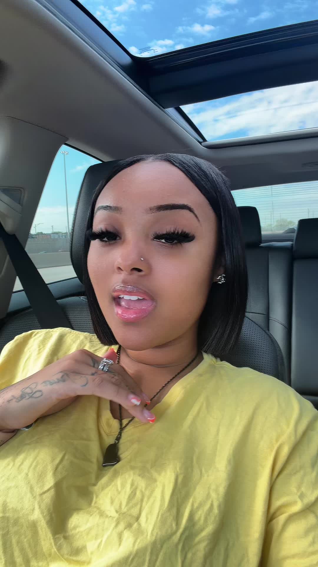 @Ariana Wright | Hairstylist