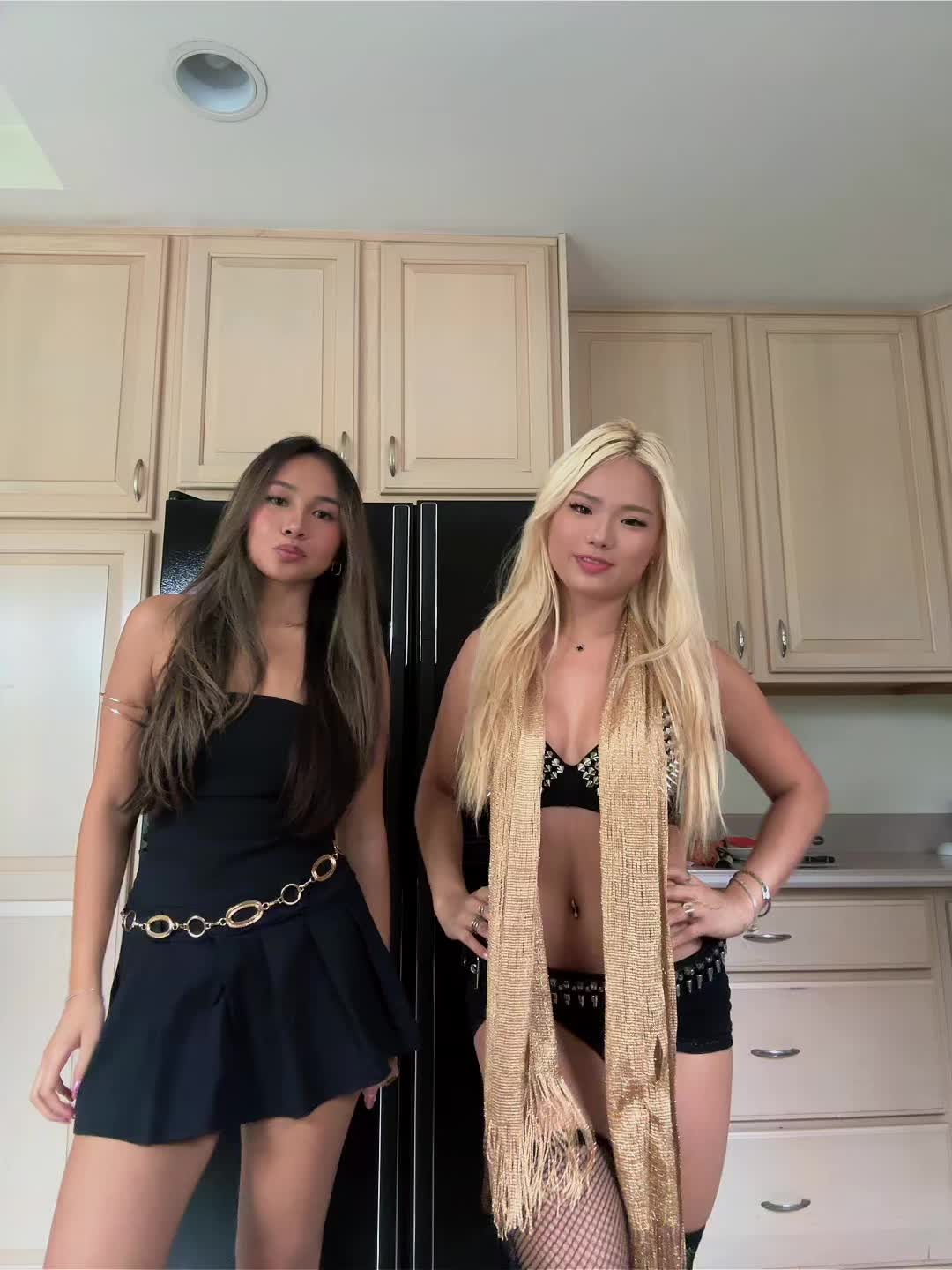 @Hi
