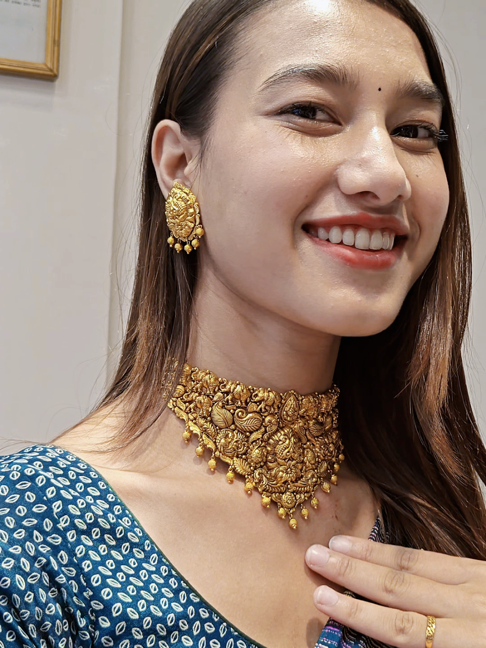 @AnandJewellers