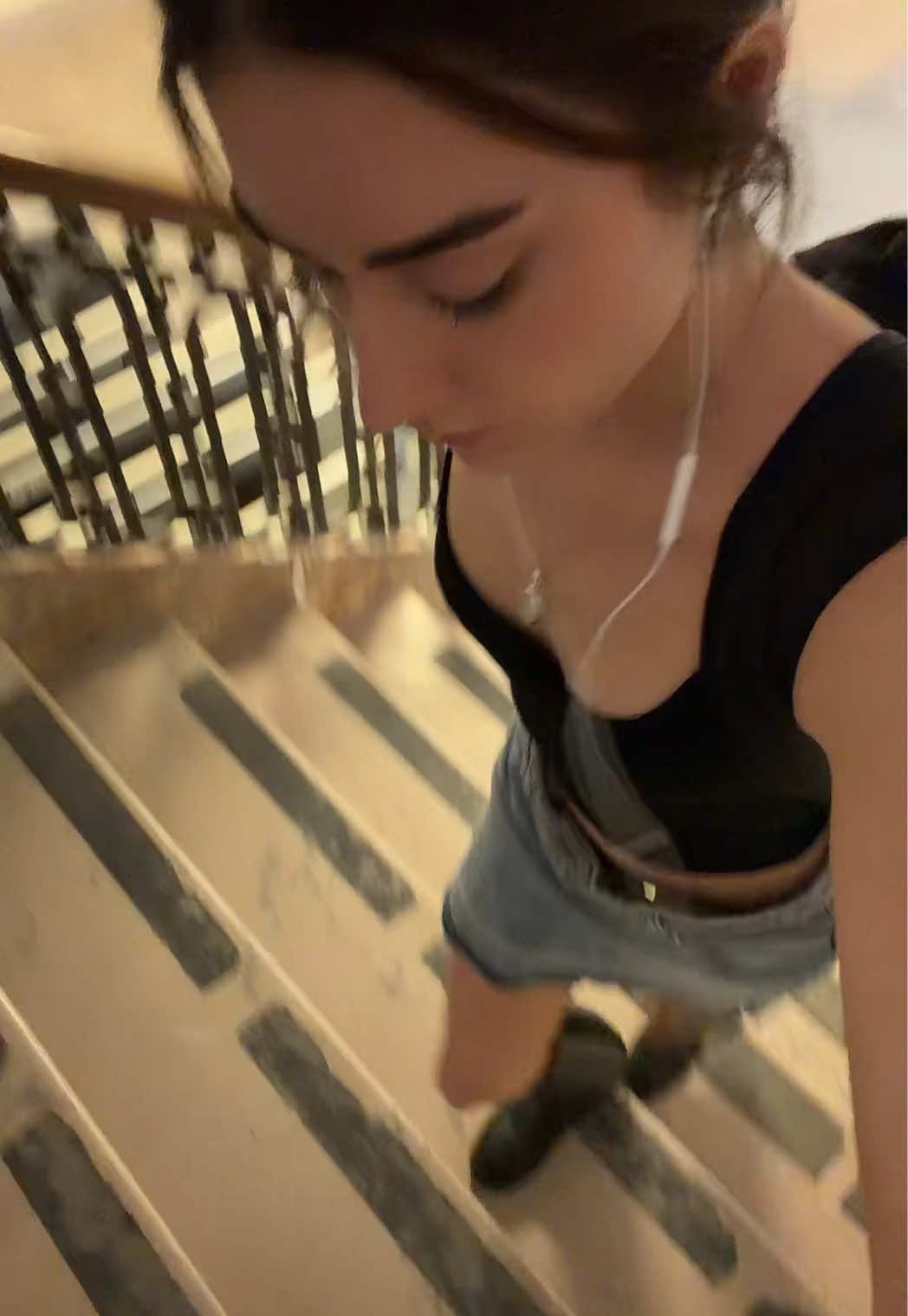@444