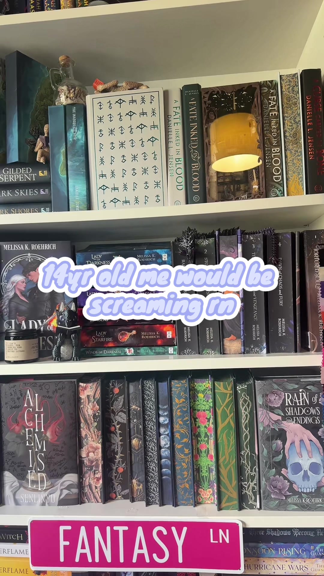 @Gabby - @bookishvader