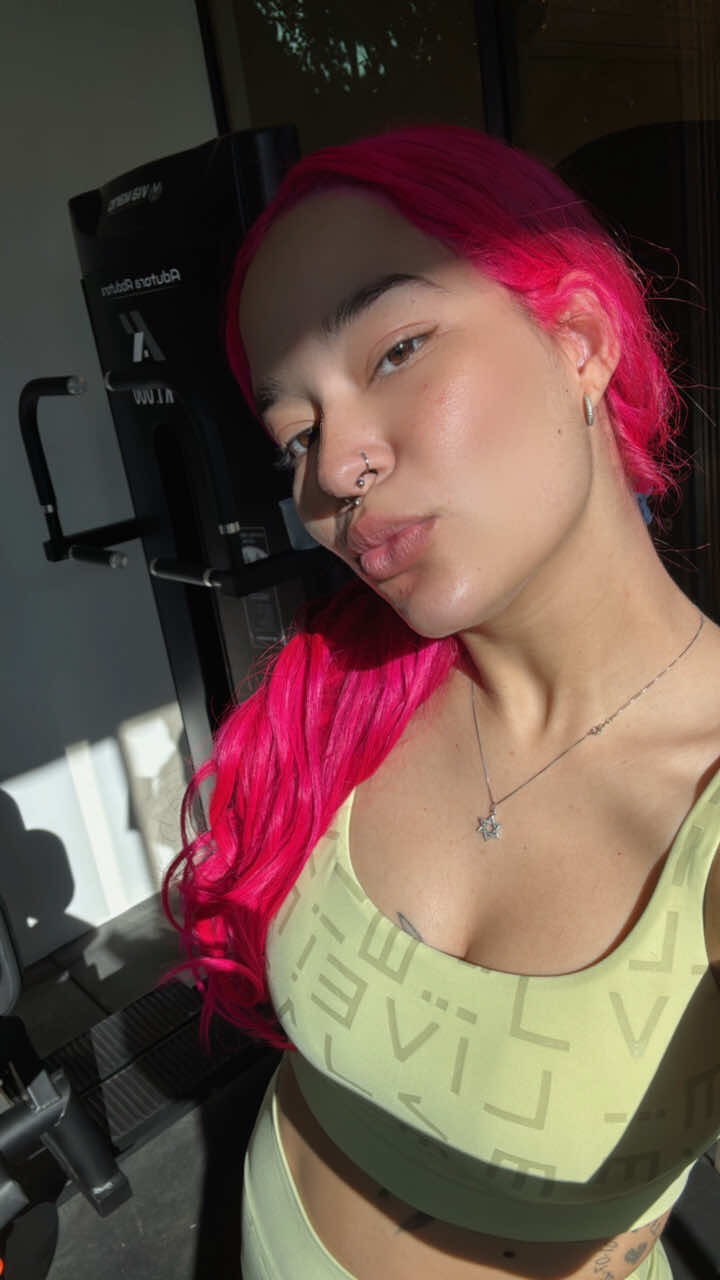 @- 𝓖abi 𝜗ৎ 𝓚at notou !!💜🥹