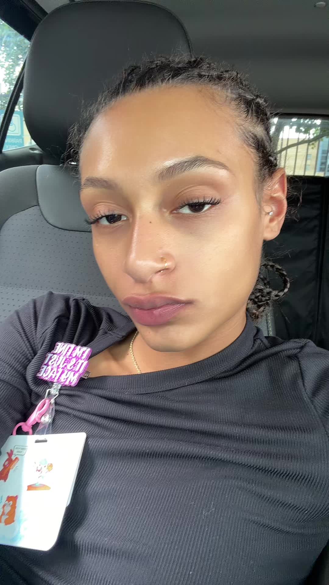 @carleeebaee
