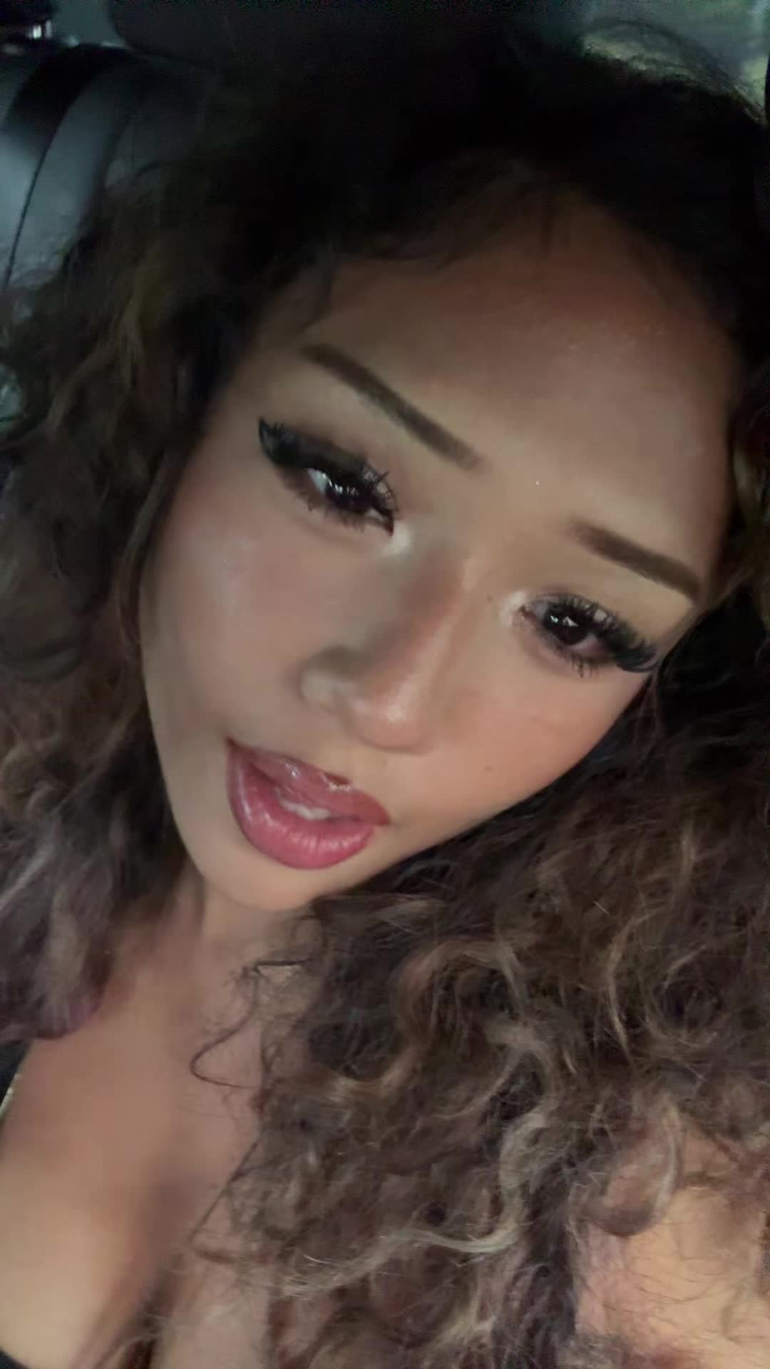 @sabrina 🦇