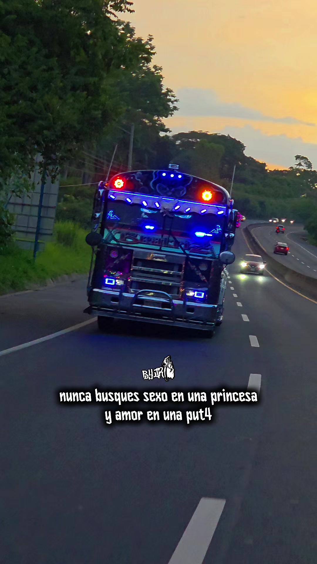 @ByJR☠️💦