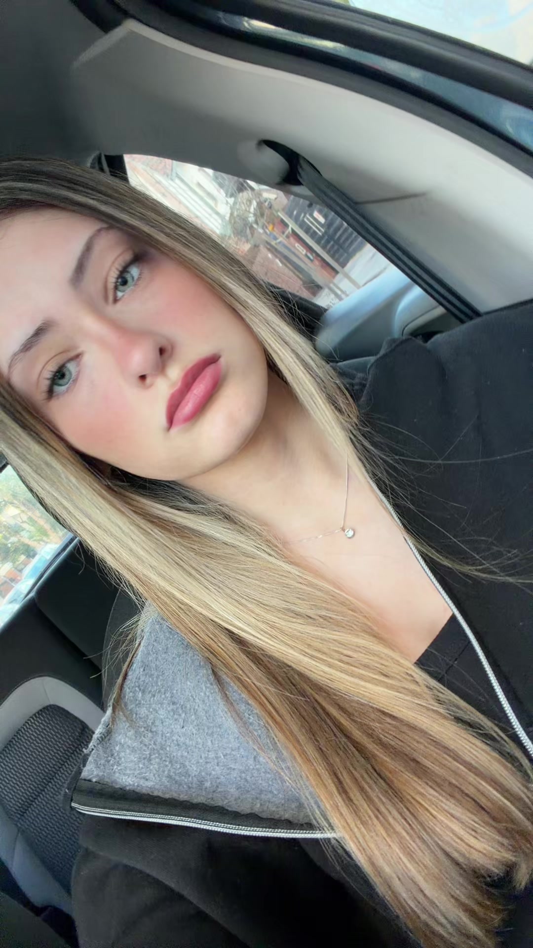 @ag🦦