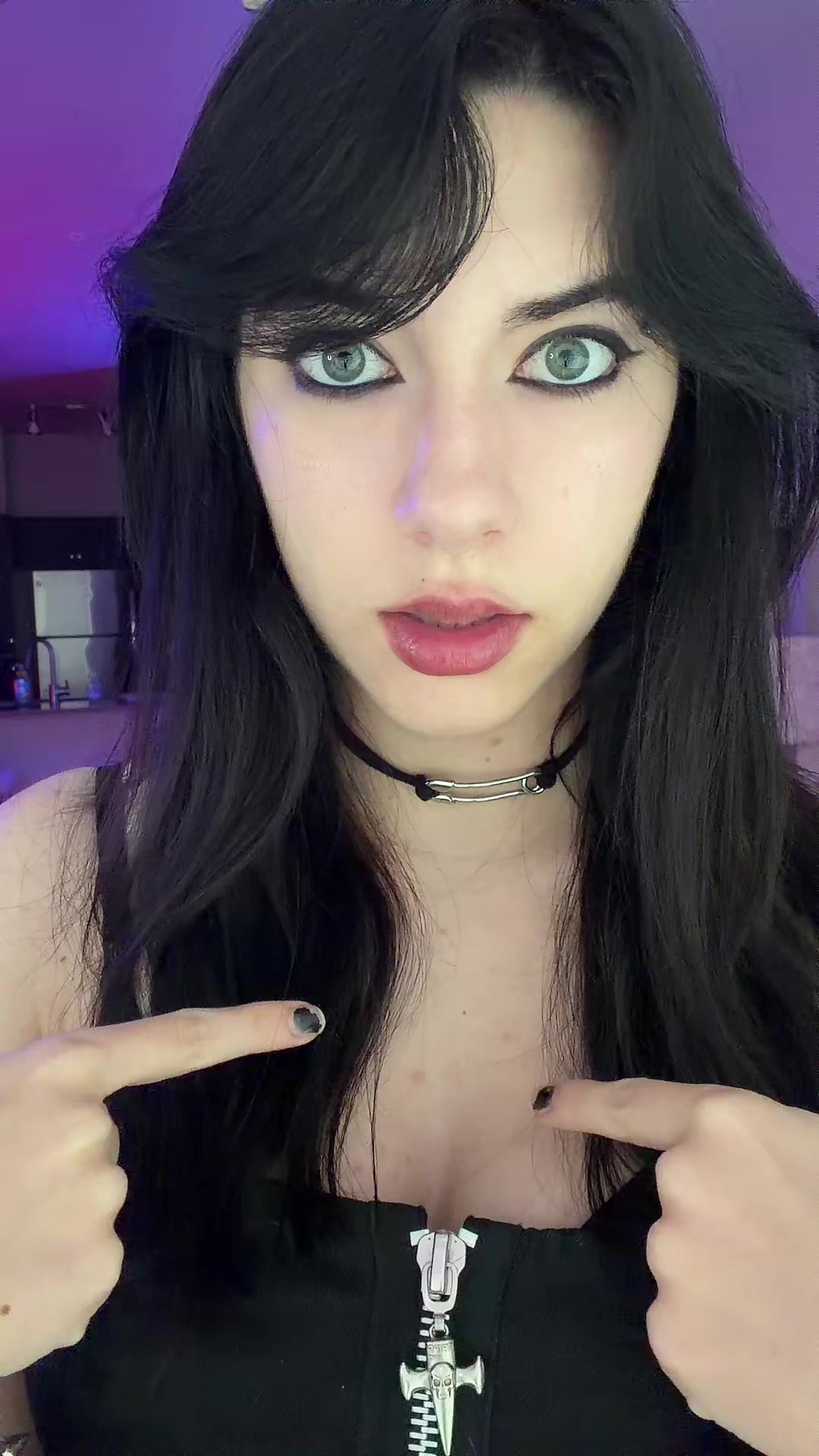 @aveziezzz