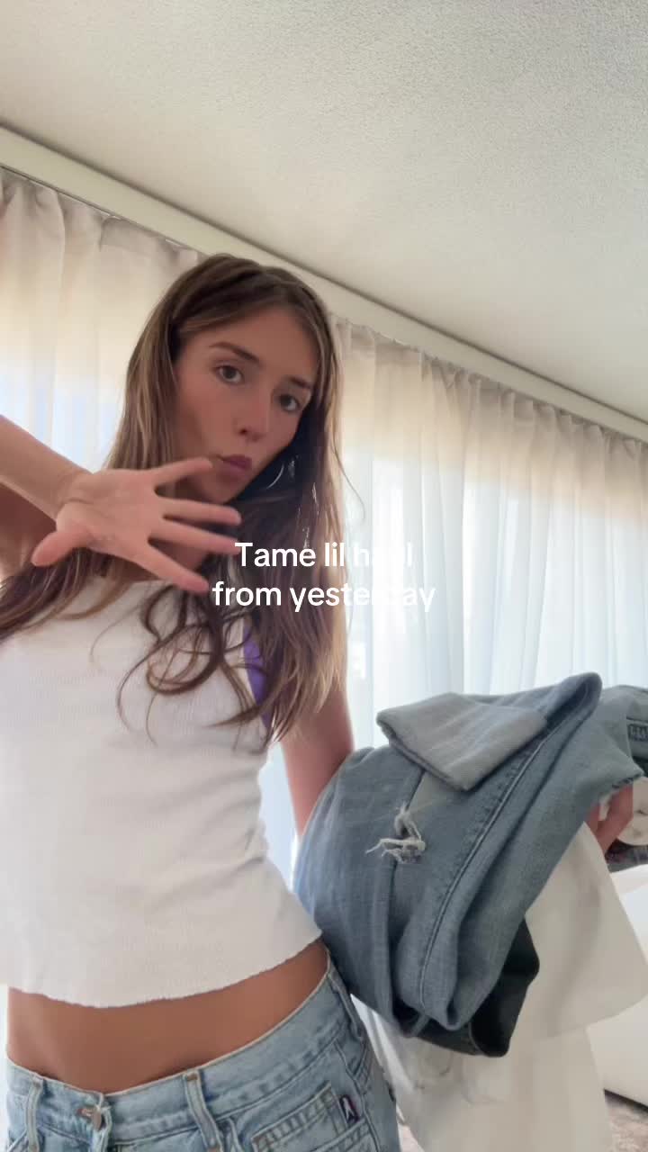 @Hanne | Stylist