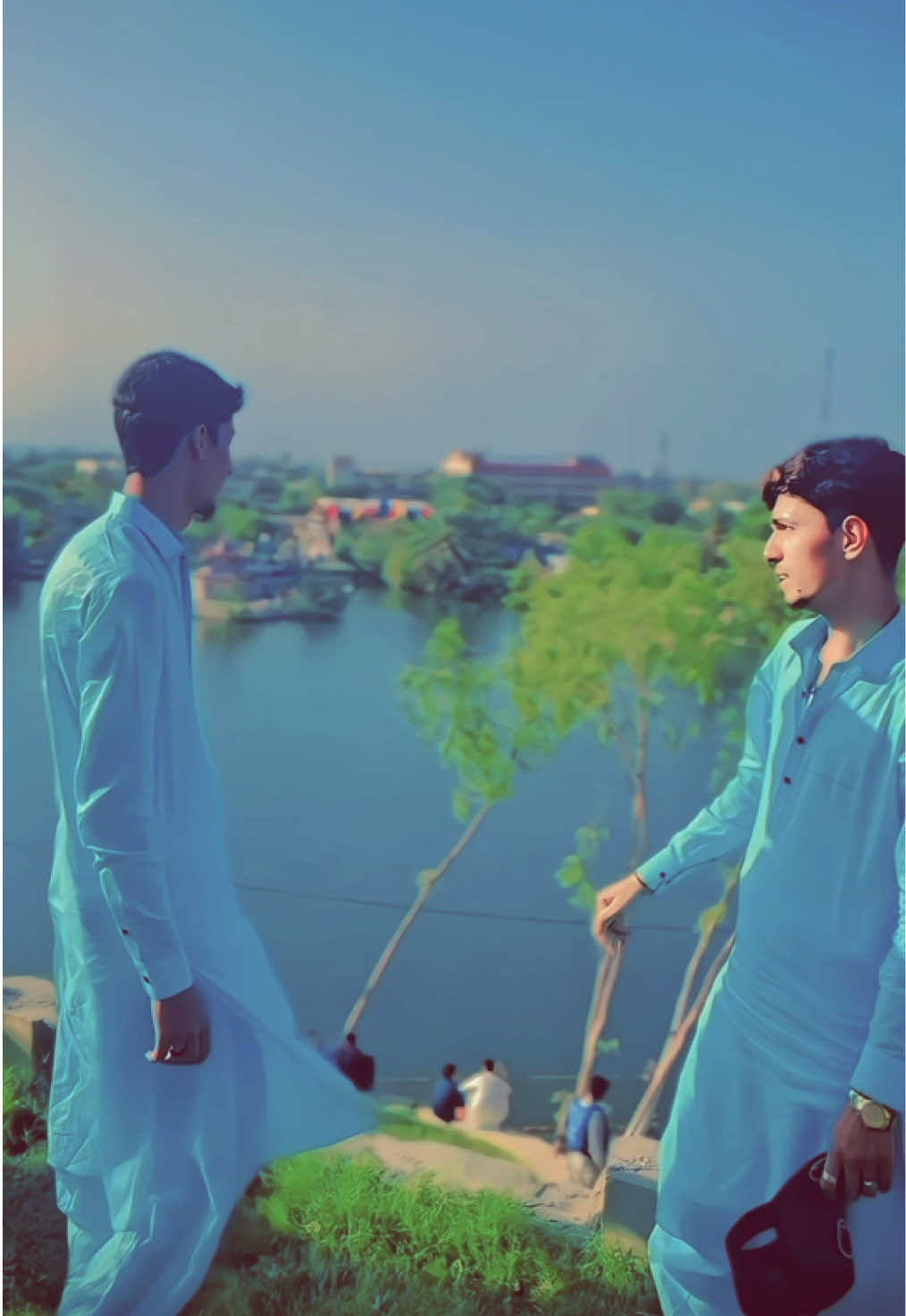 @👑پرویز جانان🫰