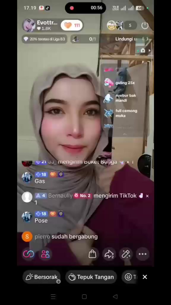 @Evottralala
