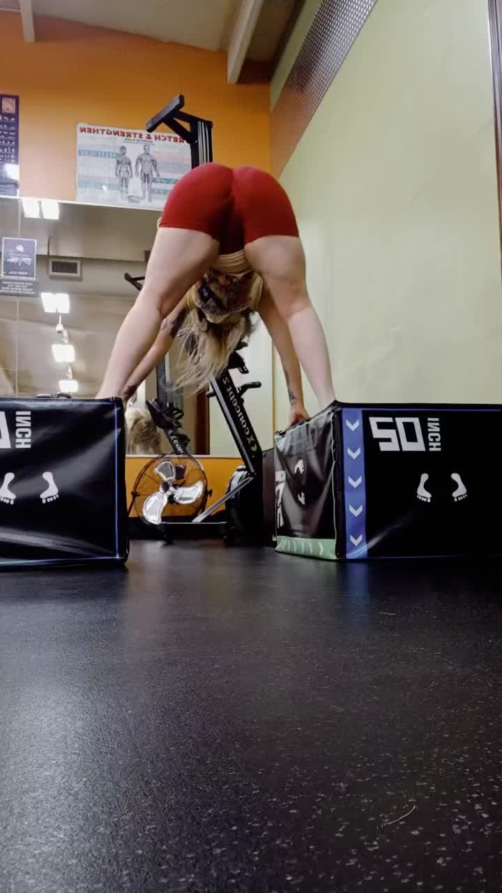 @Cowgirl Yoga