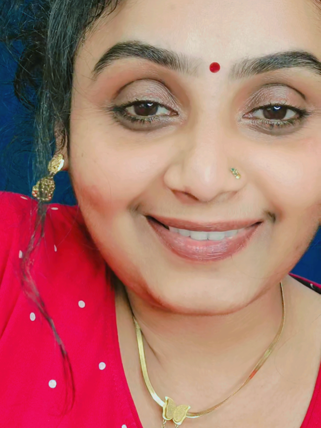 @🧿🦋DHanYA SUreSh🦋🧿