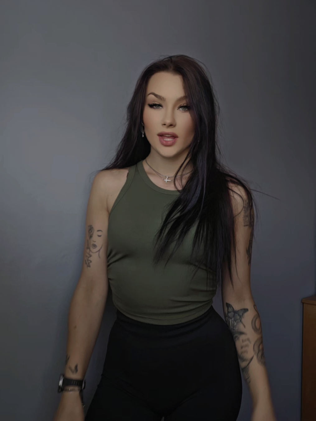 @Black_Queen🖤🙃