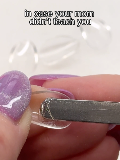 @Young Nails