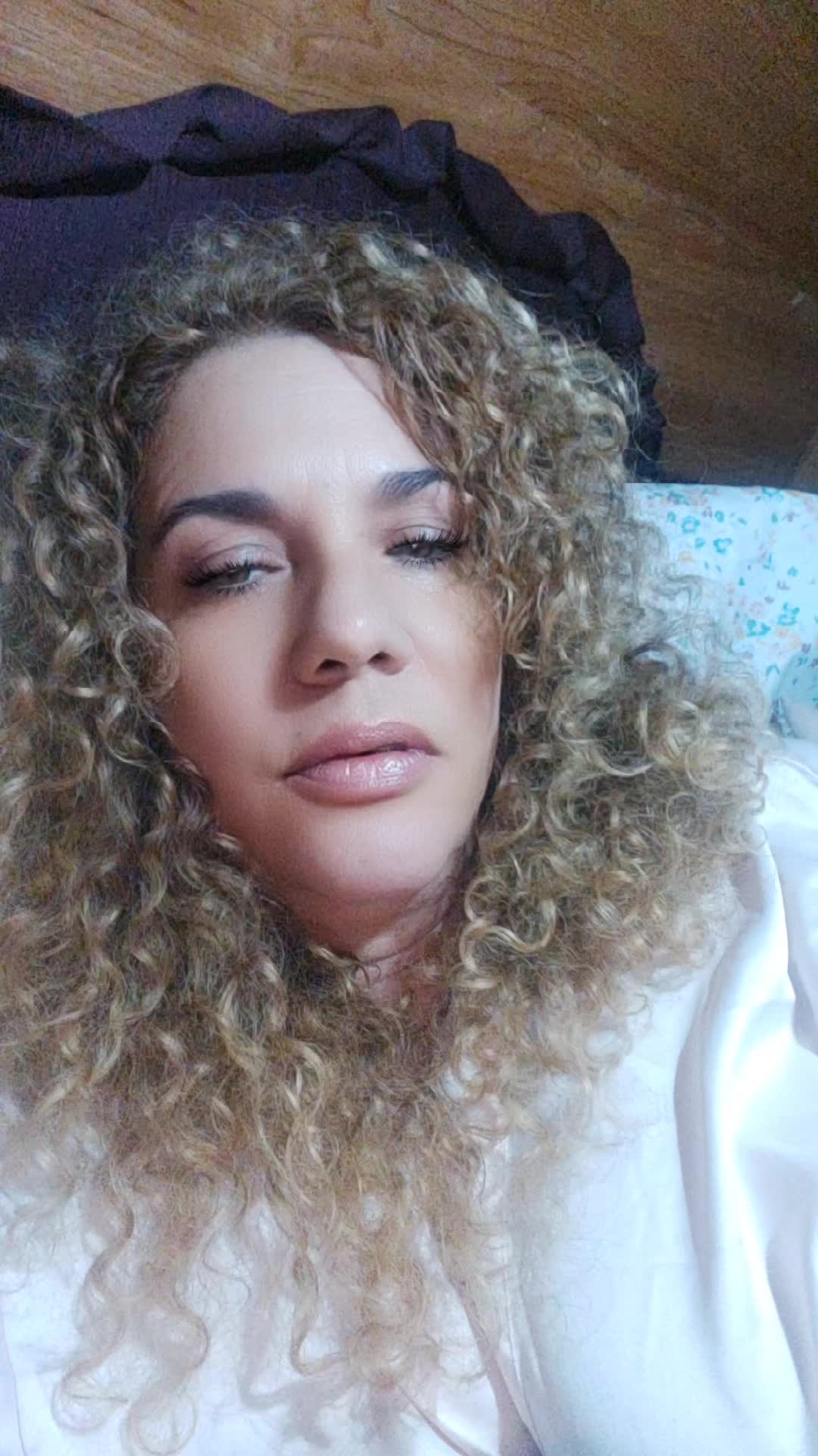 @Saralait