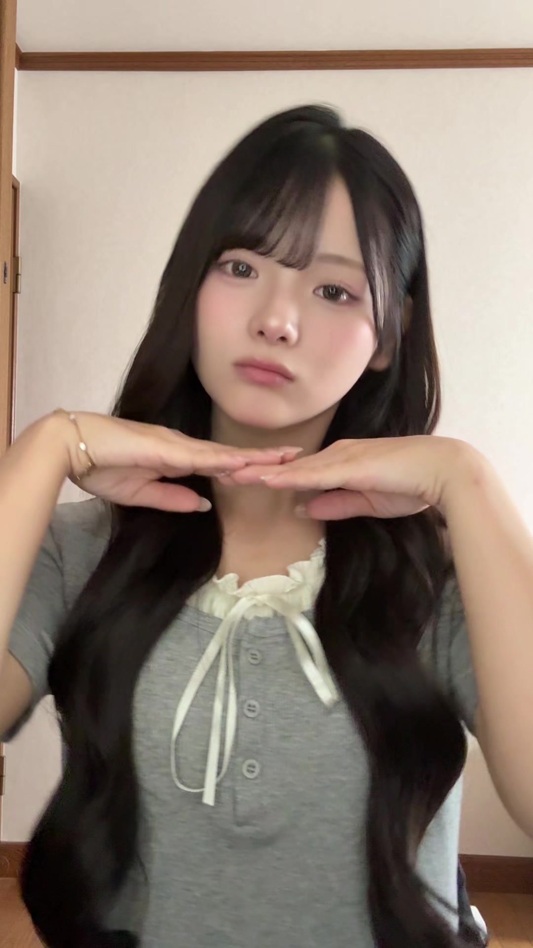 @莉那