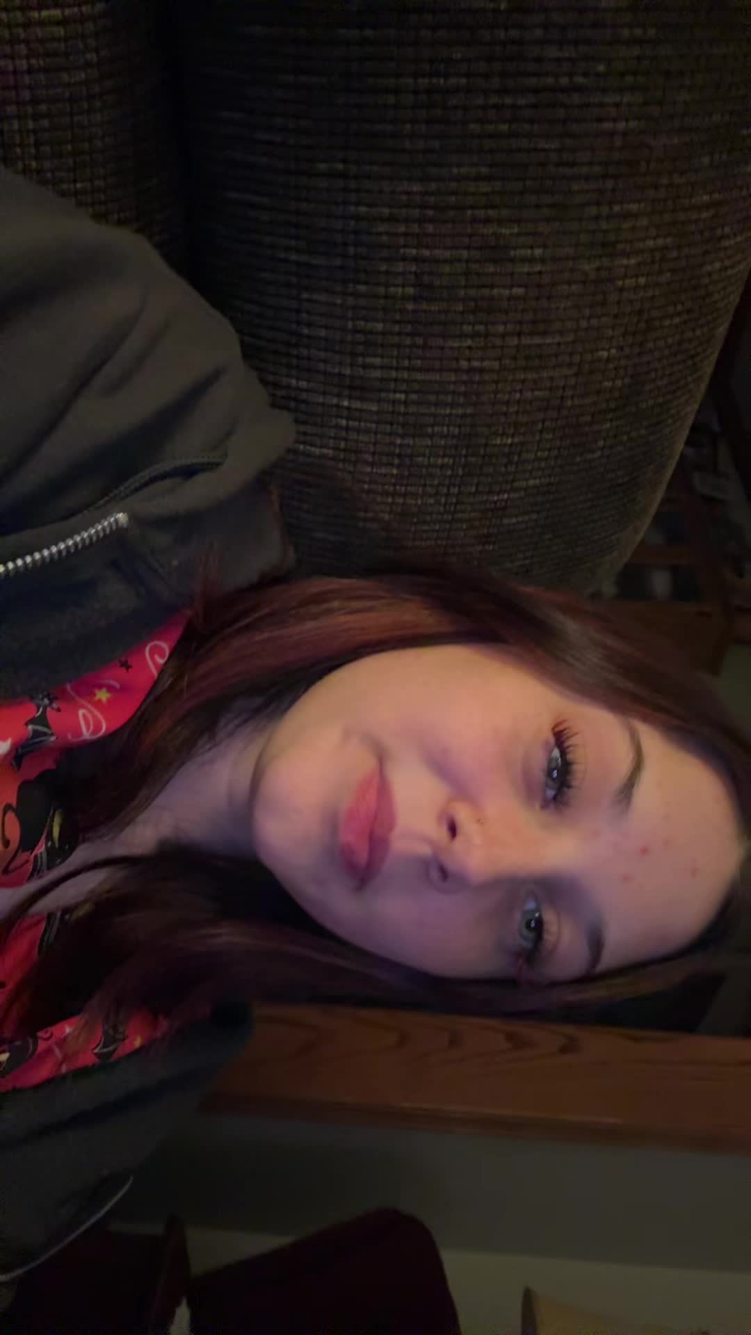 @Bad bih🍒
