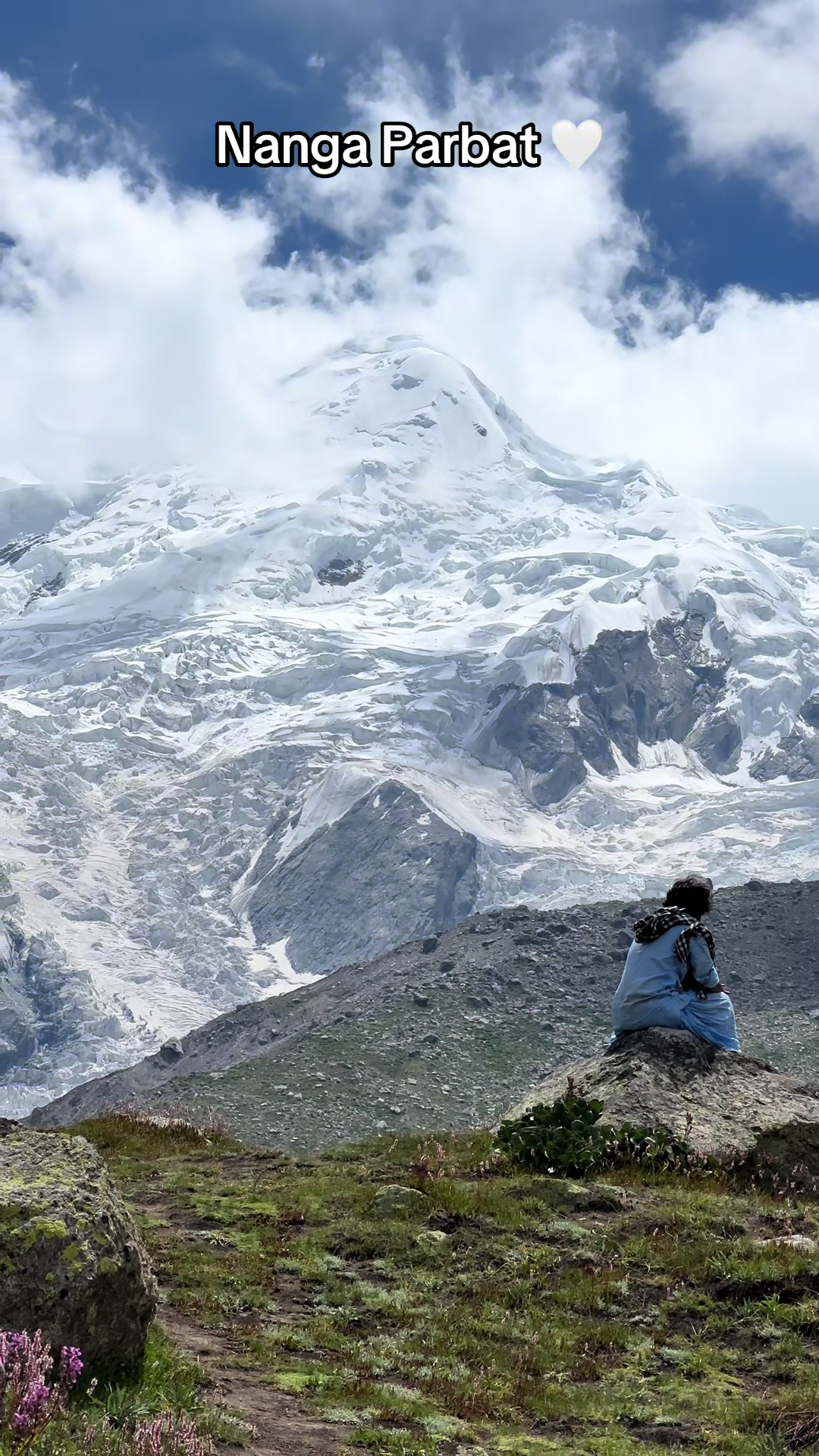 @حیدر بلوچ 🏔️✨🦋