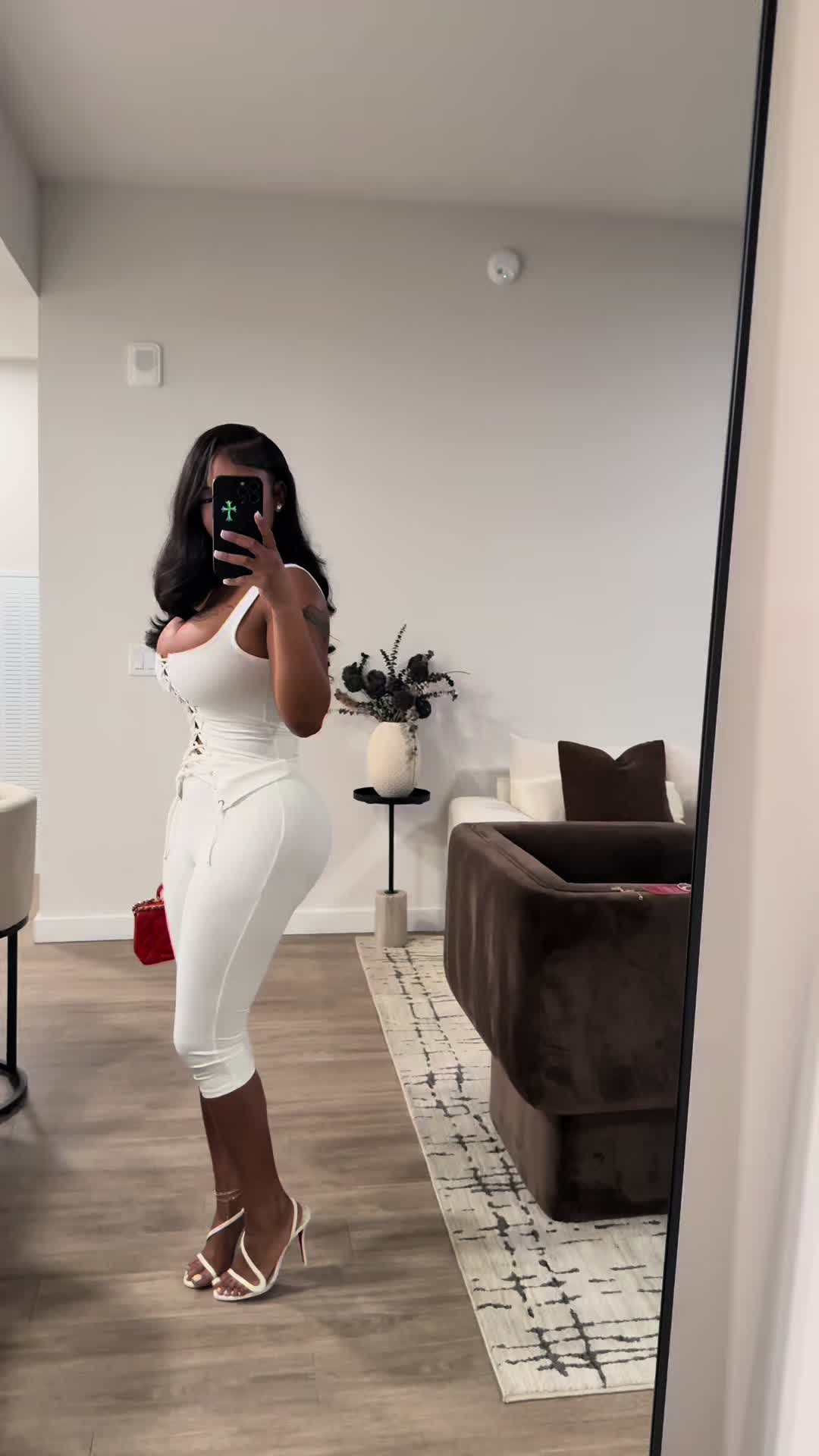 @Howyallfindingme01