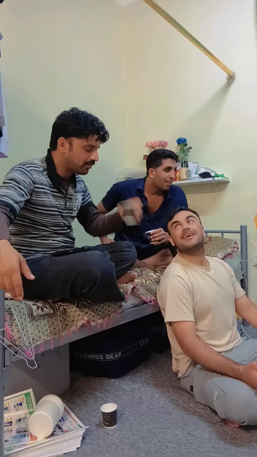 @Ansar_Khan🚩 🇧🇭 🦅