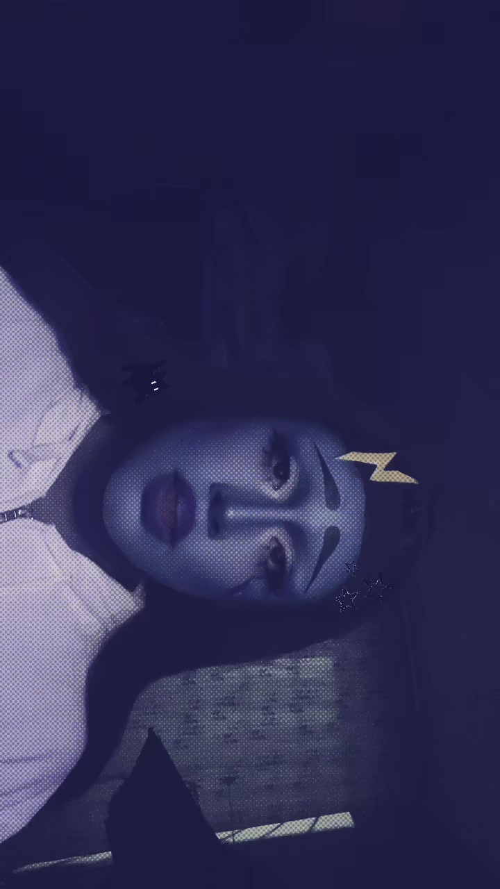 @foxxxy Doll🐝