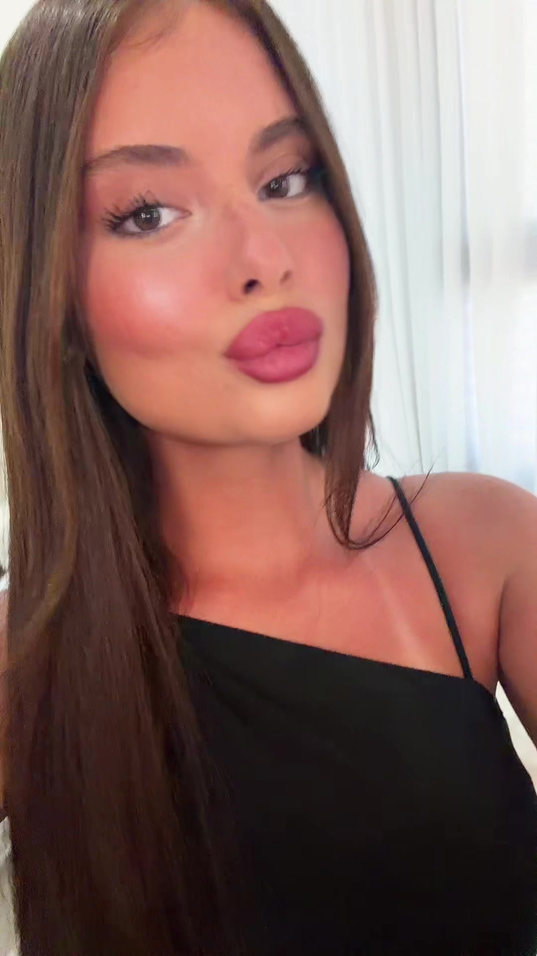 @hiliii