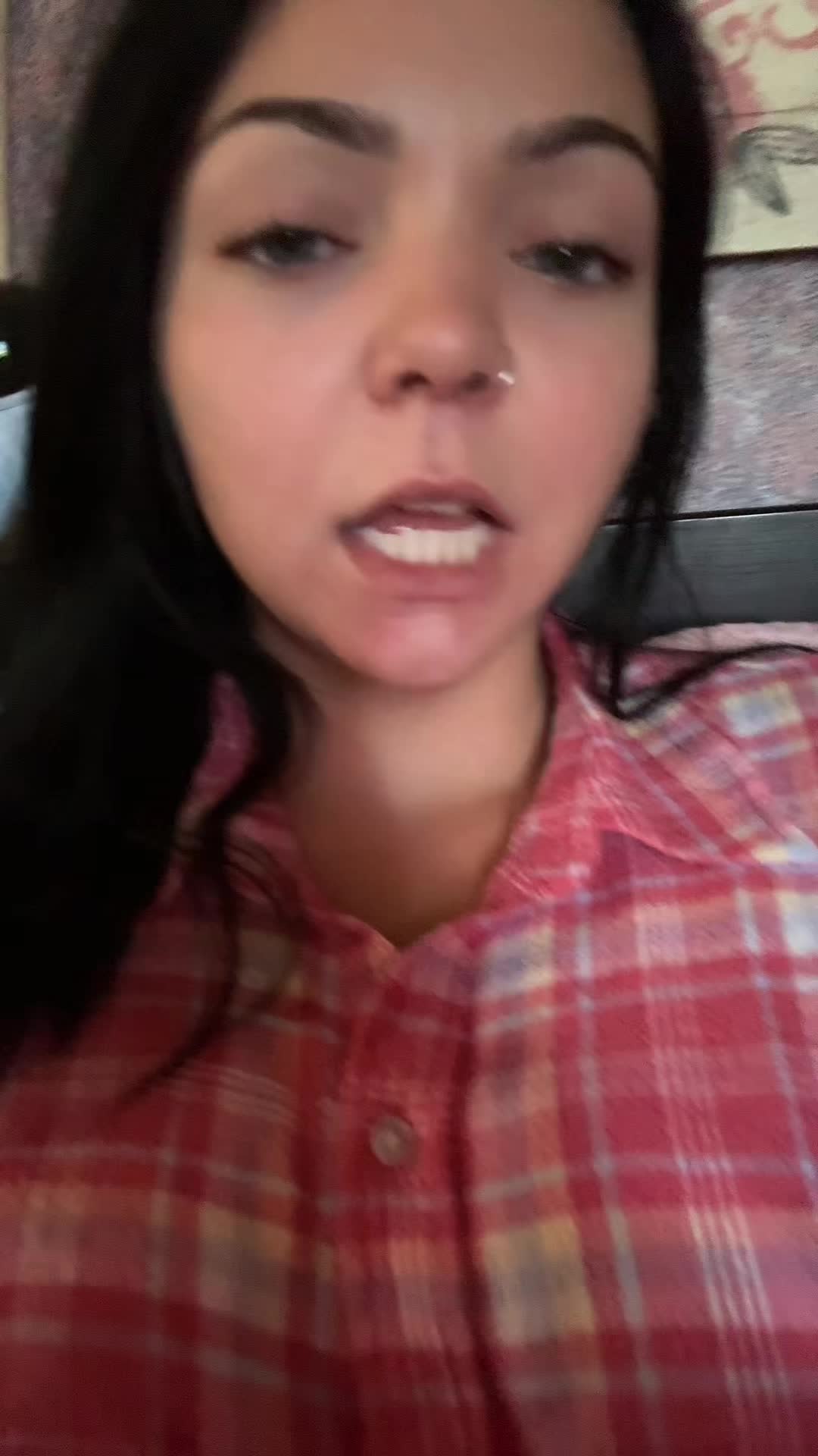 @julzmarz420