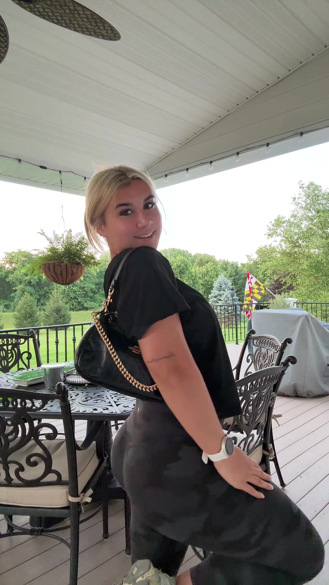 @kaylaaaa