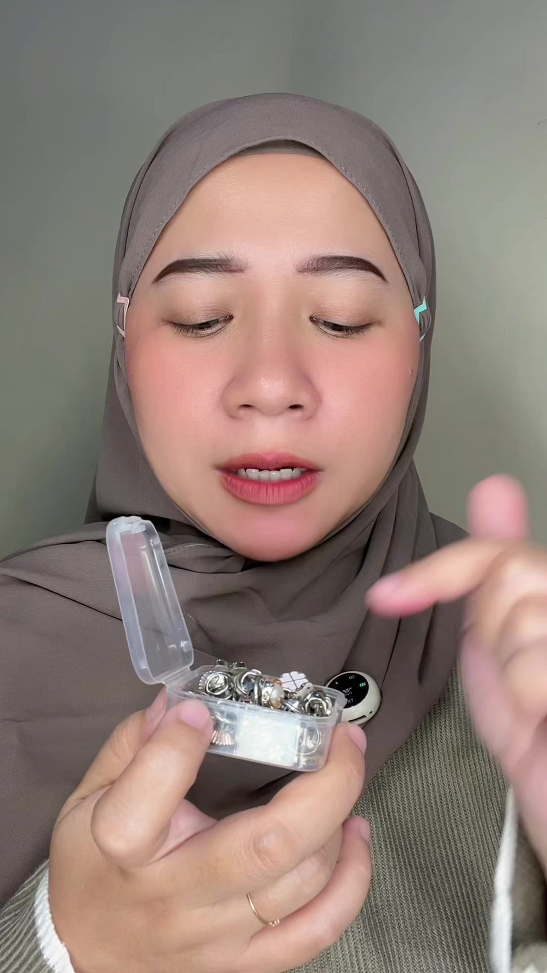 @Anis Yunia Akbar (AYA)