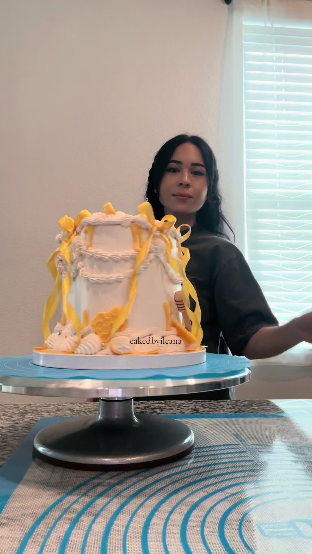 @cakedbyileana ๐