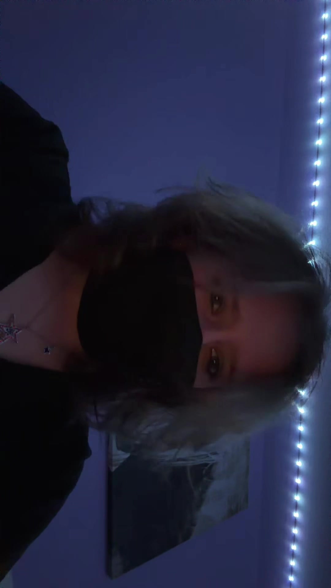 @Girl in the black mask
