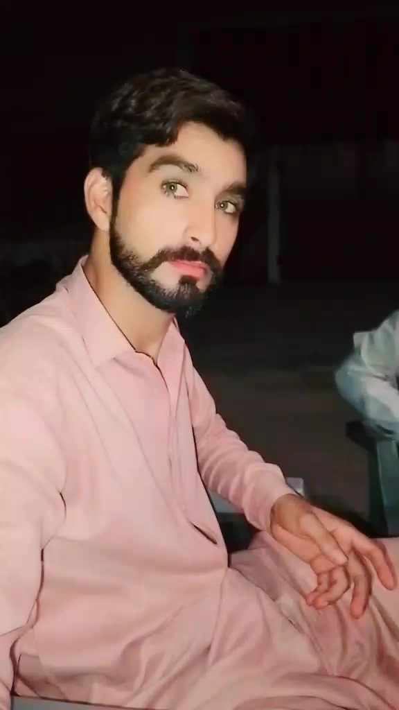 @🇵🇰Raa Tota🦜🇭🇲