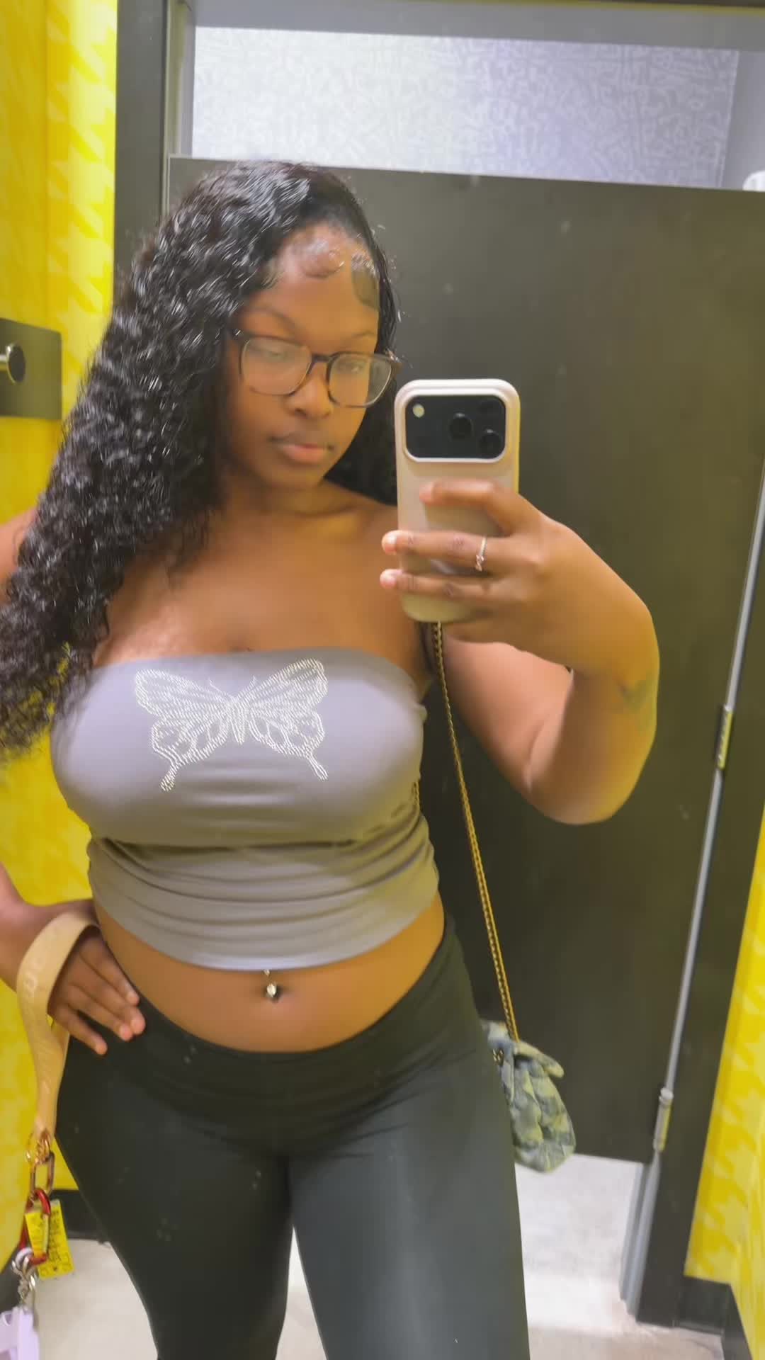 @🥶Shonti🥰