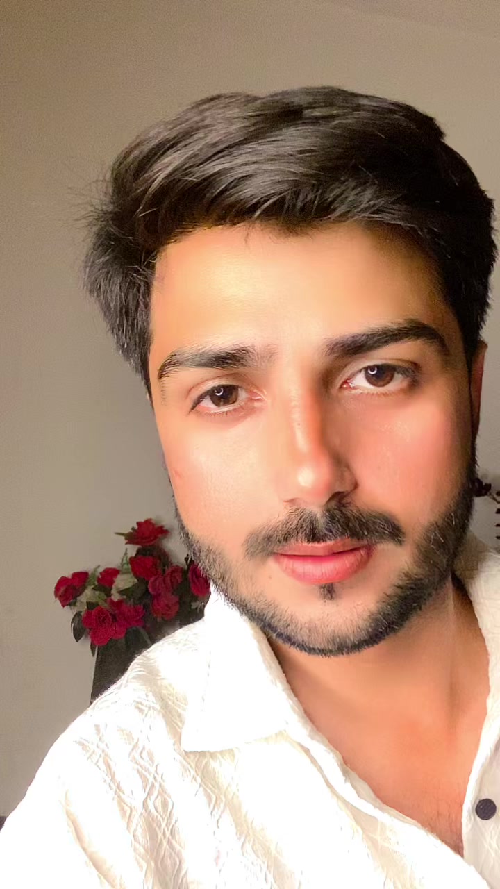 @Salman Yousaf Makeup.Artist