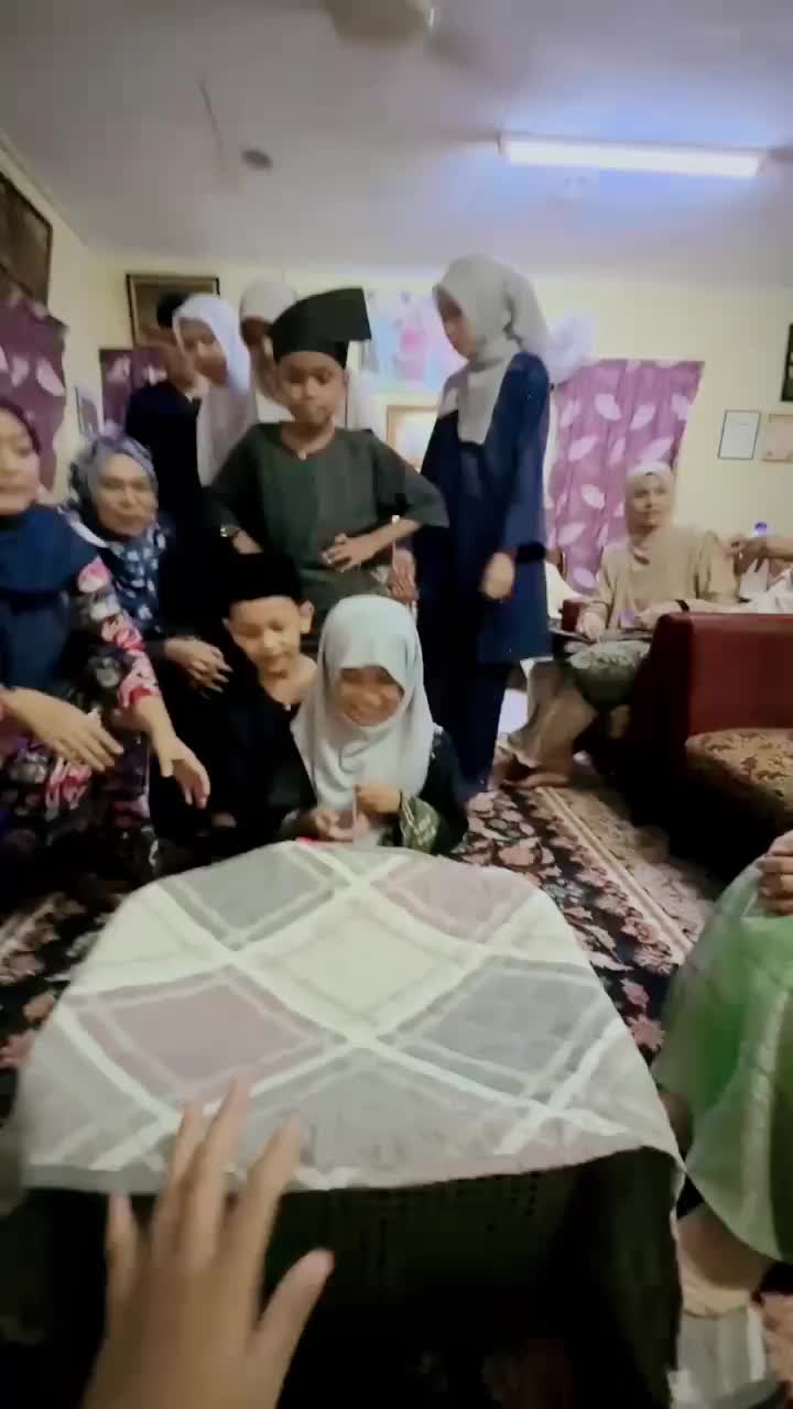 @katyira