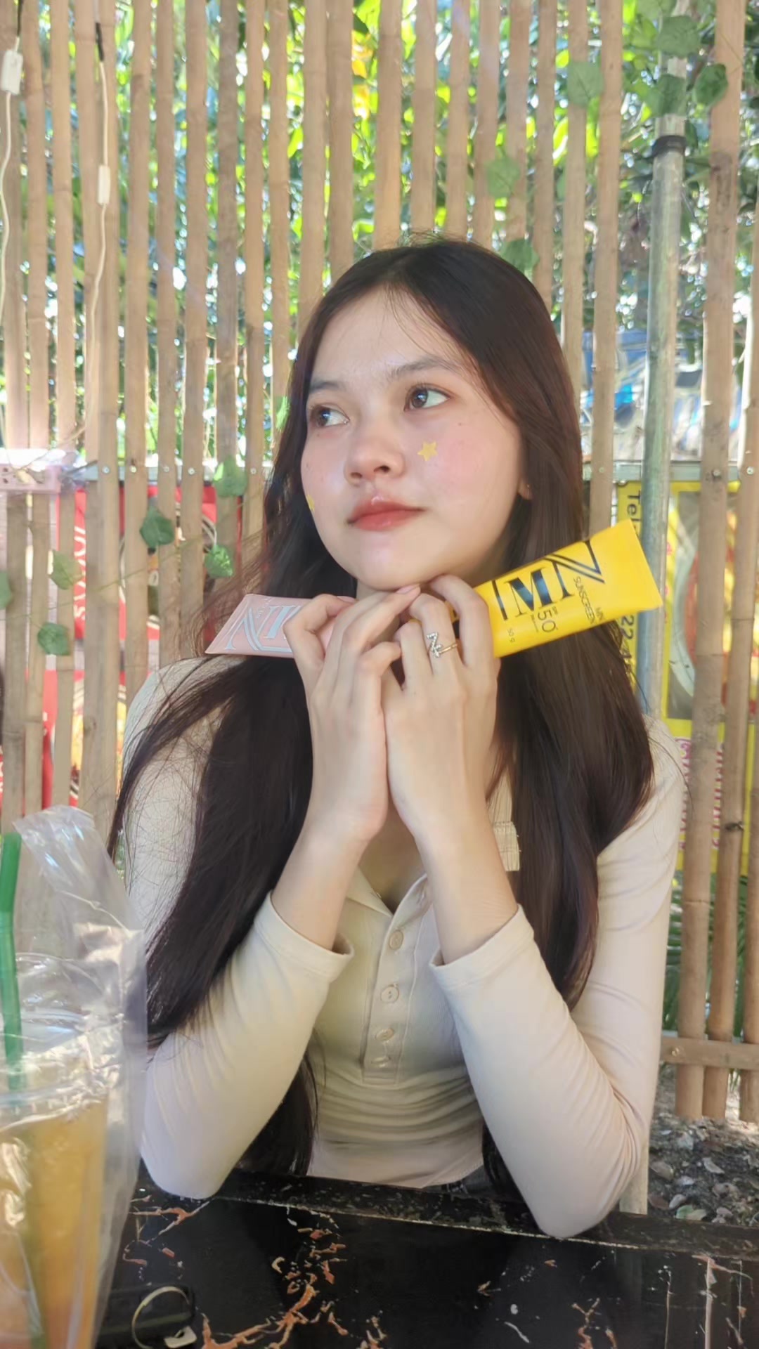 @Ly Zxa