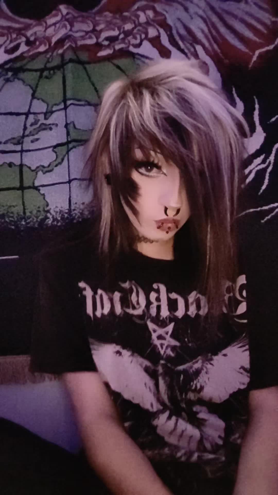 @carleigh curse 🕸️