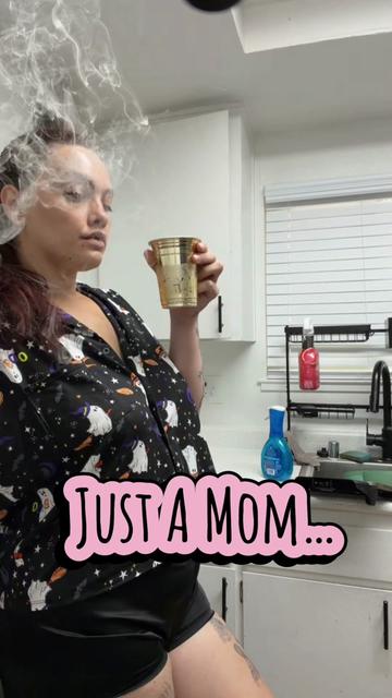 @Hoodbaby