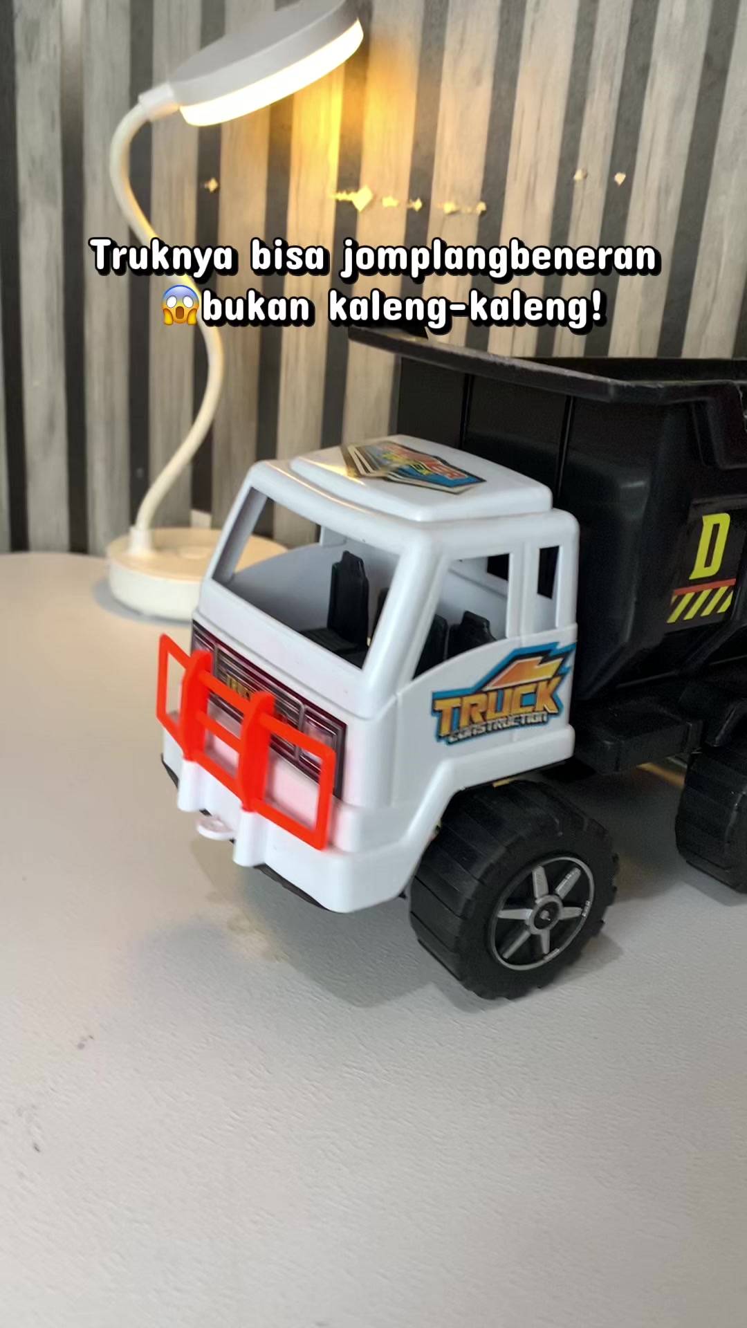 @AR27 TOYS