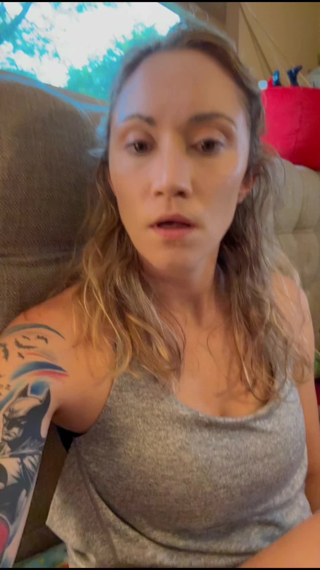 @melaniewayne