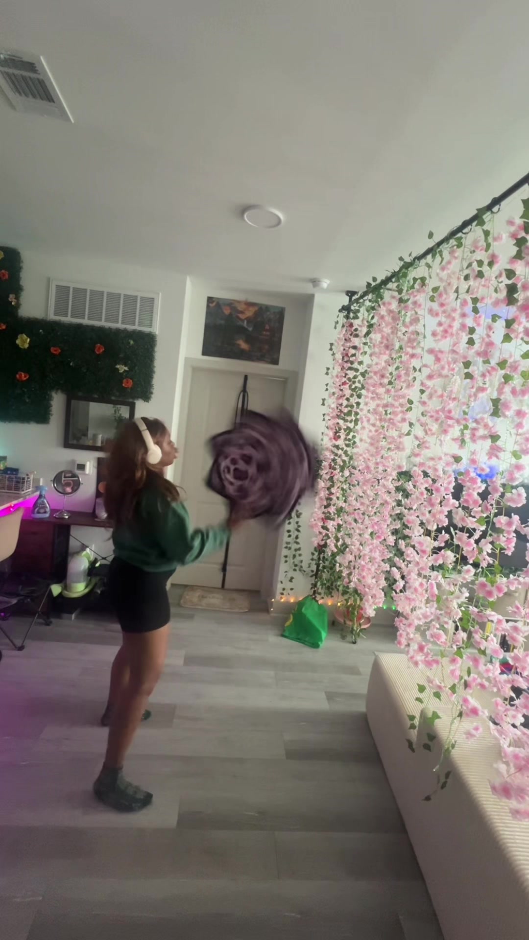 @WellBehavedLassie🍭🍄