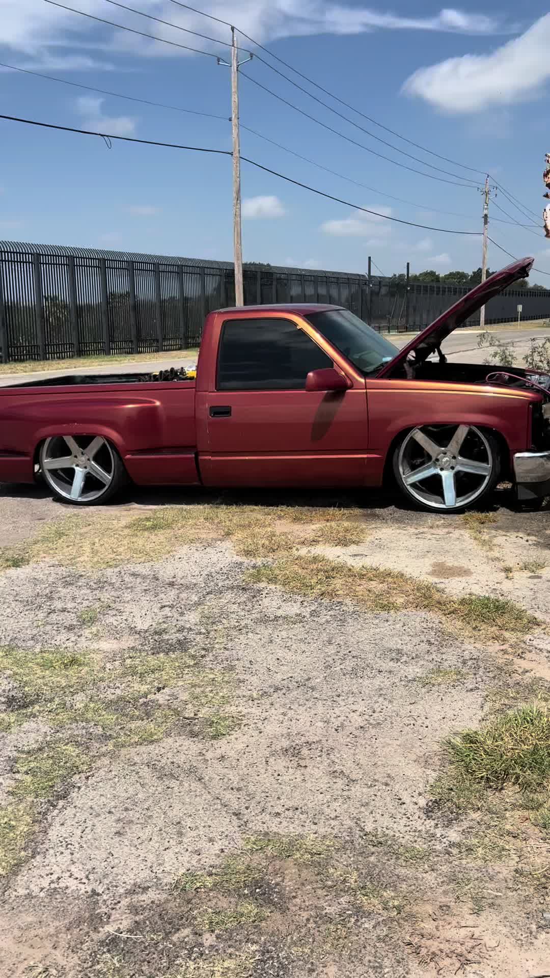 @MARIO’S GARAGE