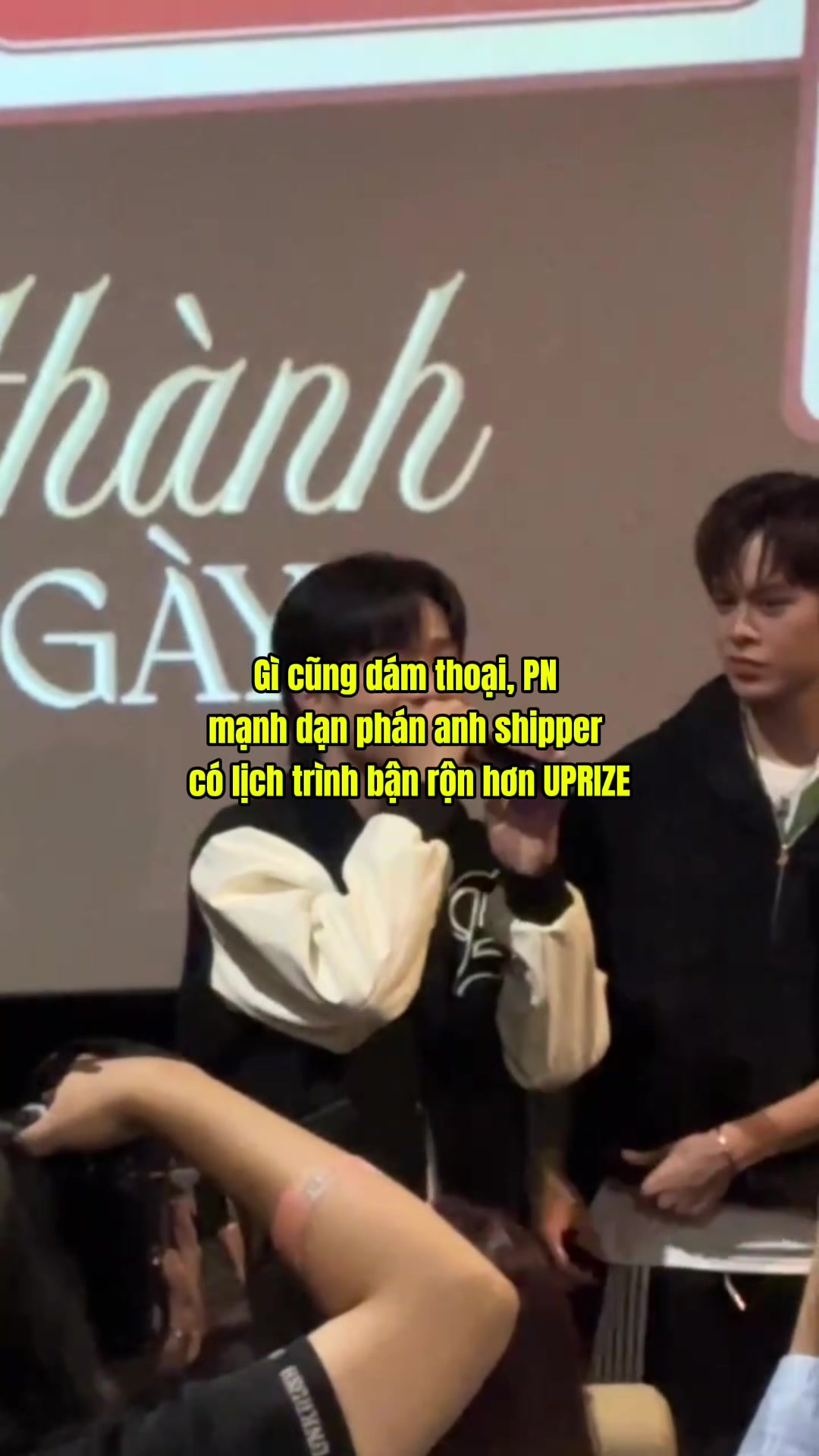 @Trạm Hóng Hớt