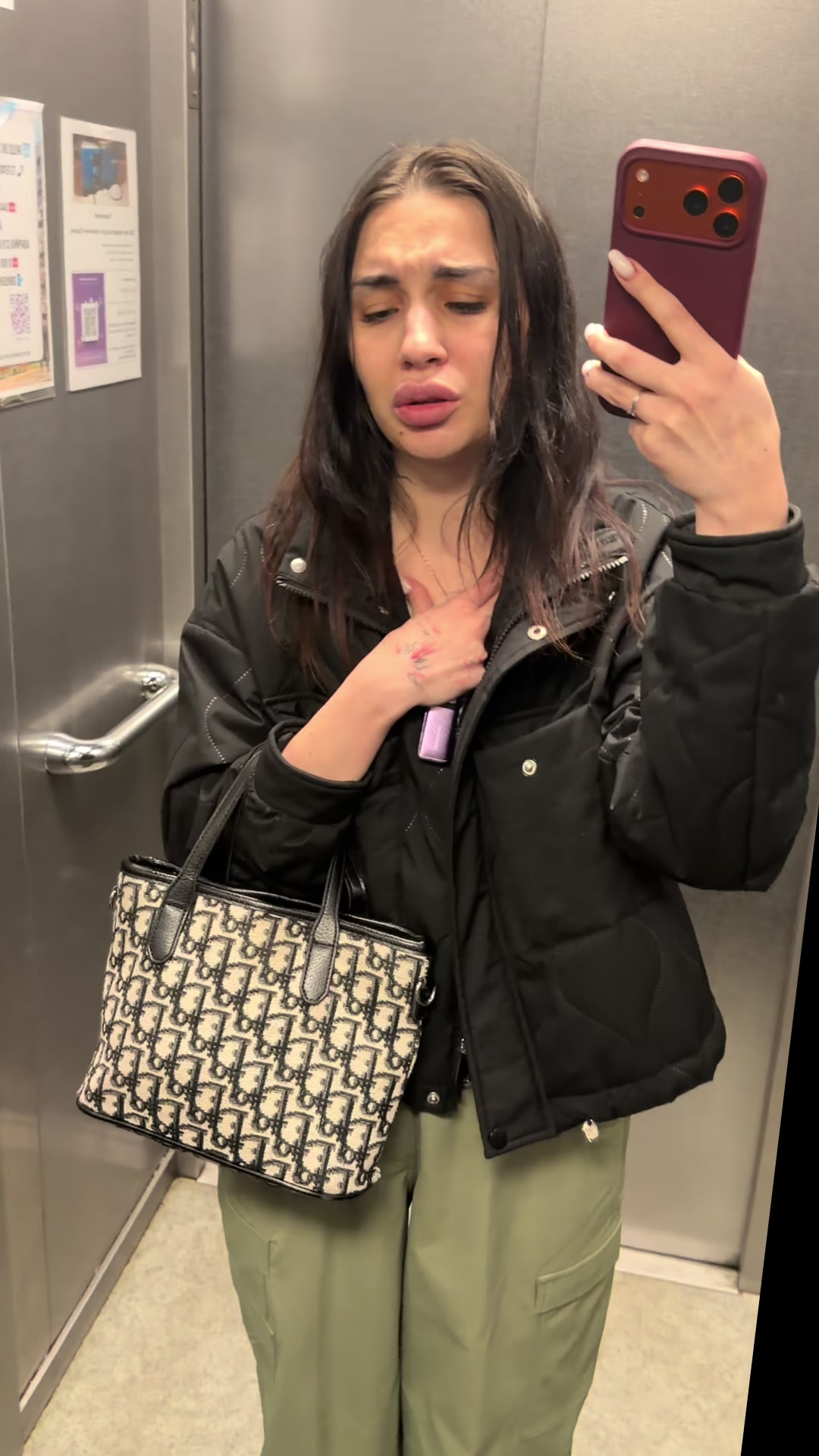 @vvvaaaleria
